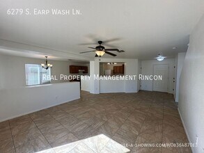 6279 S Earp Wash Ln in Tucson, AZ - Building Photo - Building Photo