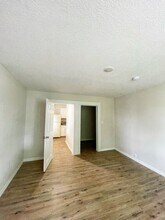 804 NW 1st Ave in Mulberry, FL - Building Photo - Building Photo