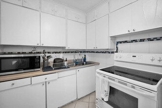 2419 Coolidge St in Hollywood, FL - Building Photo - Building Photo