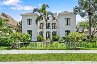 1412 Hemingway Pl in Naples, FL - Foto de edificio - Building Photo