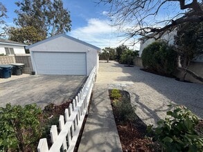 15908 S Manhattan Pl in Gardena, CA - Building Photo - Building Photo