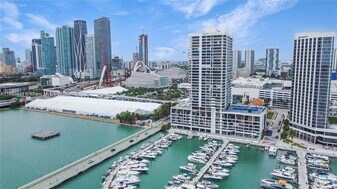 1717 N Bayshore Dr, Unit A-1734 in Miami, FL - Building Photo