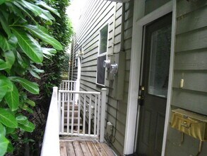 1524-1526 SW Montgomery St in Portland, OR - Building Photo - Building Photo