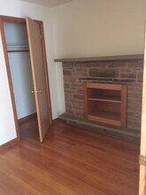 925 Haywood Dr in Madison, WI - Building Photo - Building Photo