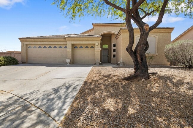 property at 855 S Eynon Pl