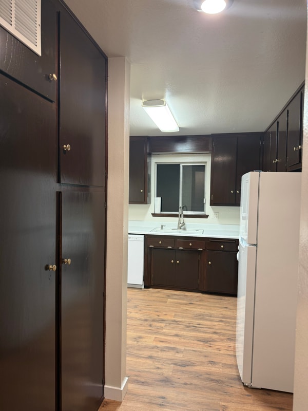 319 Jullien Dr in Orcutt, CA - Foto de edificio - Building Photo