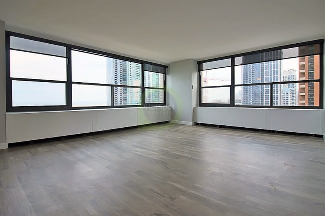 1100 S Michigan Ave in Chicago, IL - Building Photo - Building Photo