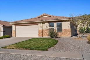 1317 Aspen Meadows Dr NE in Rio Rancho, NM - Building Photo