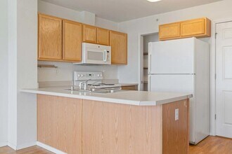 9905 William Jones Cir in Anchorage, AK - Building Photo - Building Photo