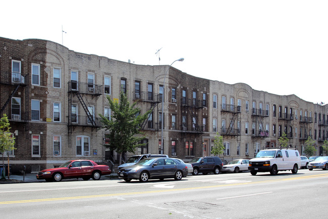 1857 Coney Island Ave in Brooklyn, NY - Foto de edificio - Building Photo