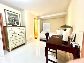 5009 Deauville Dr in Orlando, FL - Building Photo - Building Photo