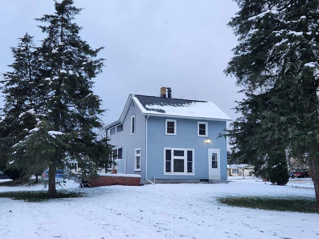 24408 60th Pl in Salem, WI - Building Photo - Building Photo