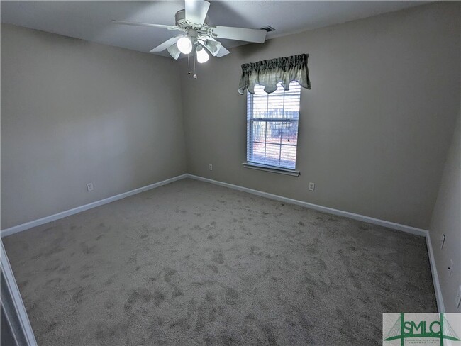 property at 2 Hopeland Dr