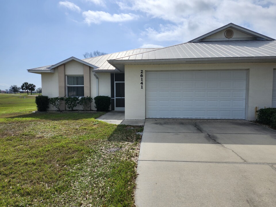 26141 Northern Cross Rd in Punta Gorda, FL - Building Photo