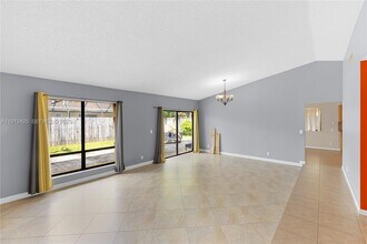 8551 NW 53rd Ct in Lauderhill, FL - Building Photo - Building Photo