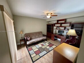 1132 11th Terrace in Palm Beach Gardens, FL - Building Photo - Building Photo