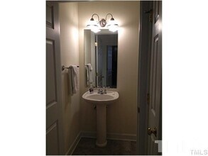 701 Copperline Dr in Chapel Hill, NC - Building Photo - Building Photo