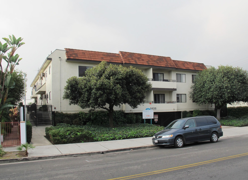 Franklin Vista Apartments in Los Angeles, CA - Building Photo