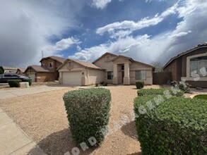 3123 E Rosemonte Dr in Phoenix, AZ - Foto de edificio - Building Photo