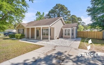 4 Grackle Ln in Beaufort, SC - Building Photo - Building Photo