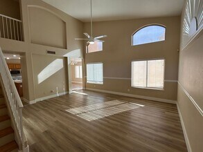 1099 W Seagull Dr in Chandler, AZ - Building Photo - Building Photo