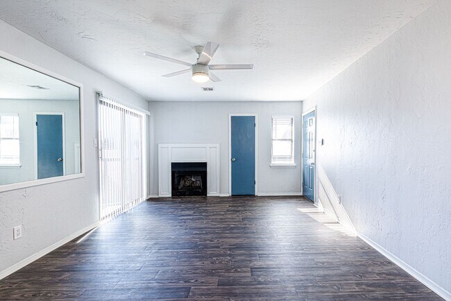 4040 NW Ozmun Ave in Lawton, OK - Building Photo - Building Photo