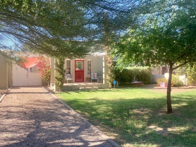 1711 E Earll Dr in Phoenix, AZ - Building Photo - Building Photo