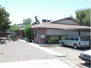 15435 N 29th St in Phoenix, AZ - Building Photo - Building Photo