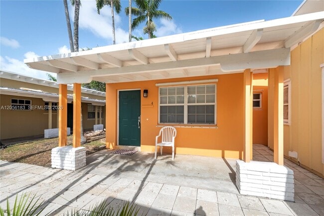 property at 809 NE 17th Ave