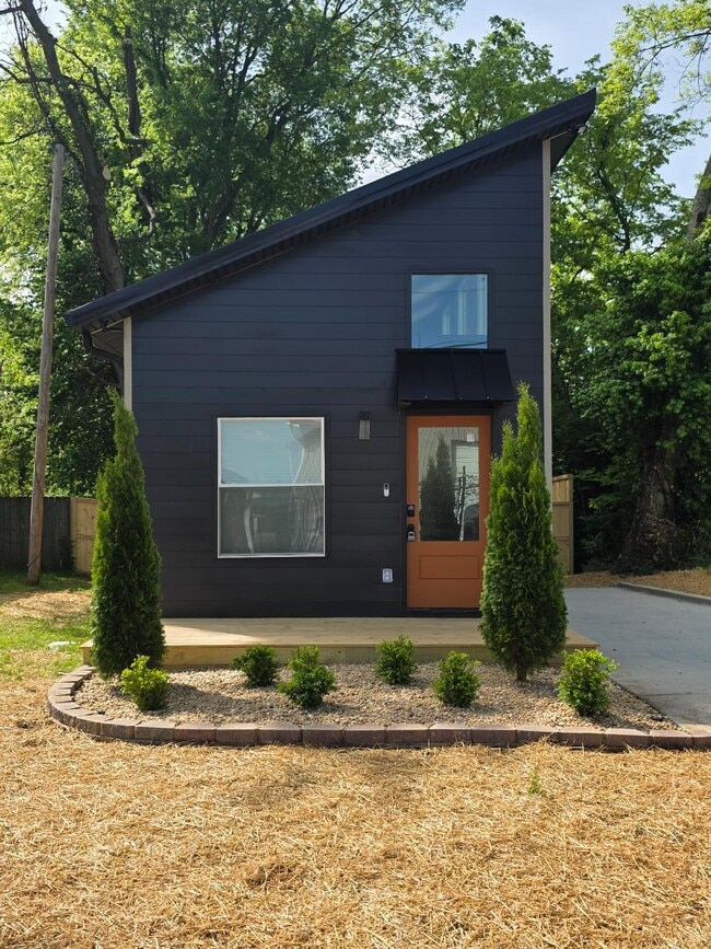 property at 1142 E College St