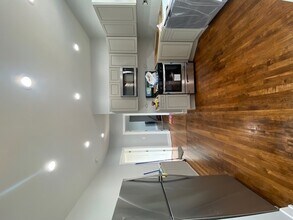 7443 N Paulina St in Chicago, IL - Building Photo - Building Photo