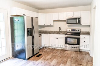 4610 Sullivan Rd in Knoxville, TN - Building Photo - Building Photo