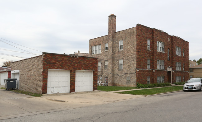 6620 18th St in Berwyn, IL - Building Photo - Building Photo