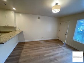 77 Woodland Ave in San Rafael, CA - Building Photo - Building Photo