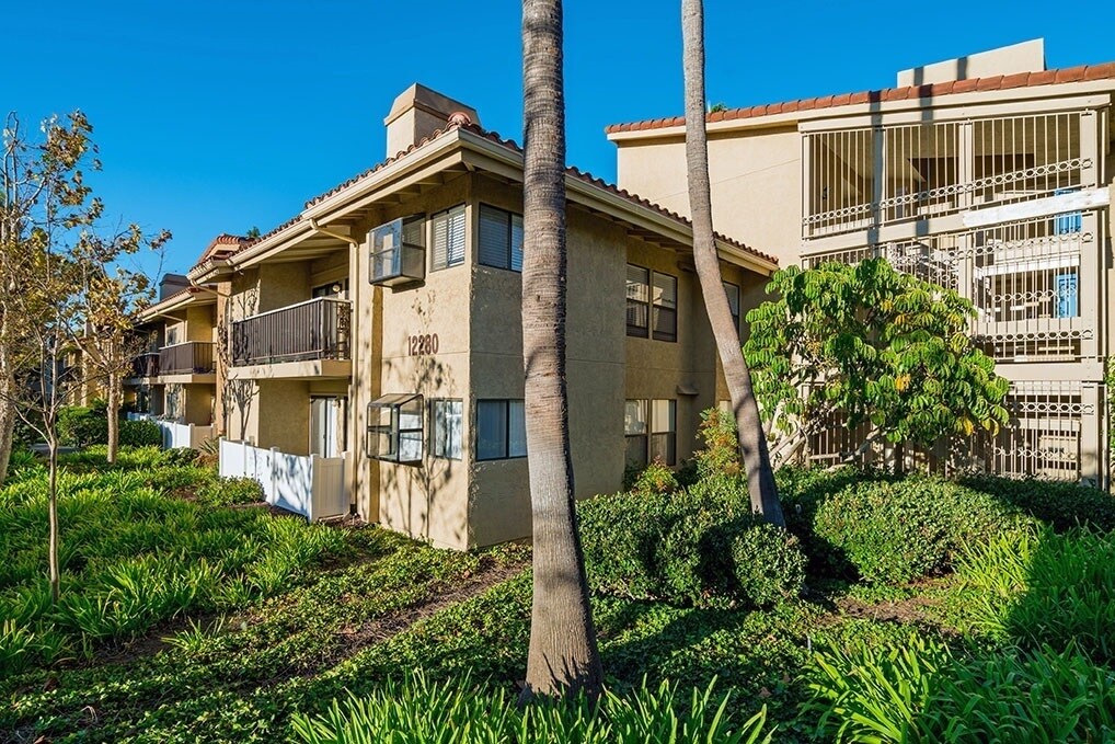 12280 Corte Sabio in San Diego, CA - Building Photo