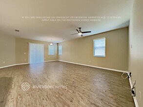 2316 Avellino Ave in St. Cloud, FL - Foto de edificio - Building Photo