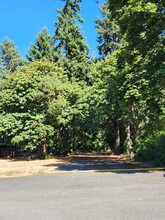 Forest Village in Lakewood, WA - Foto de edificio - Building Photo