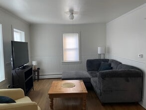 38 Pool St, Unit 38 in Biddeford, ME - Building Photo - Building Photo