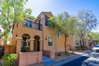 11048 Mt Pendleton St in Las Vegas, NV - Building Photo - Building Photo