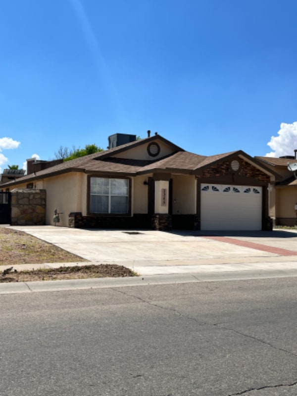 2365 Tierra Humeda Dr in El Paso, TX - Building Photo - Building Photo