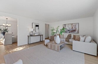 1826 Ronie Way in San Jose, CA - Building Photo - Building Photo