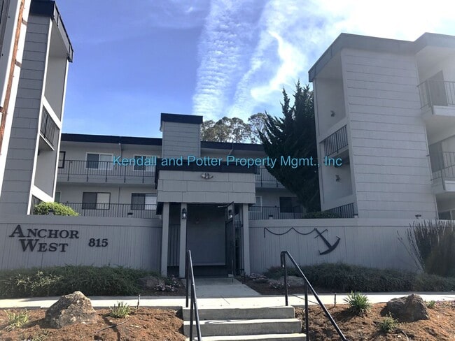 property at 815 Balboa Ave