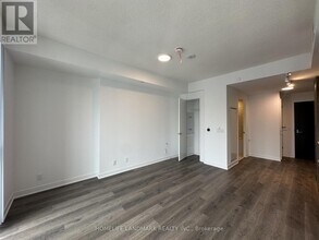 180 Front St E in Toronto, ON - Building Photo - Building Photo