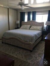 17052 Pacific Coast Hwy in Huntington Beach, CA - Building Photo - Building Photo