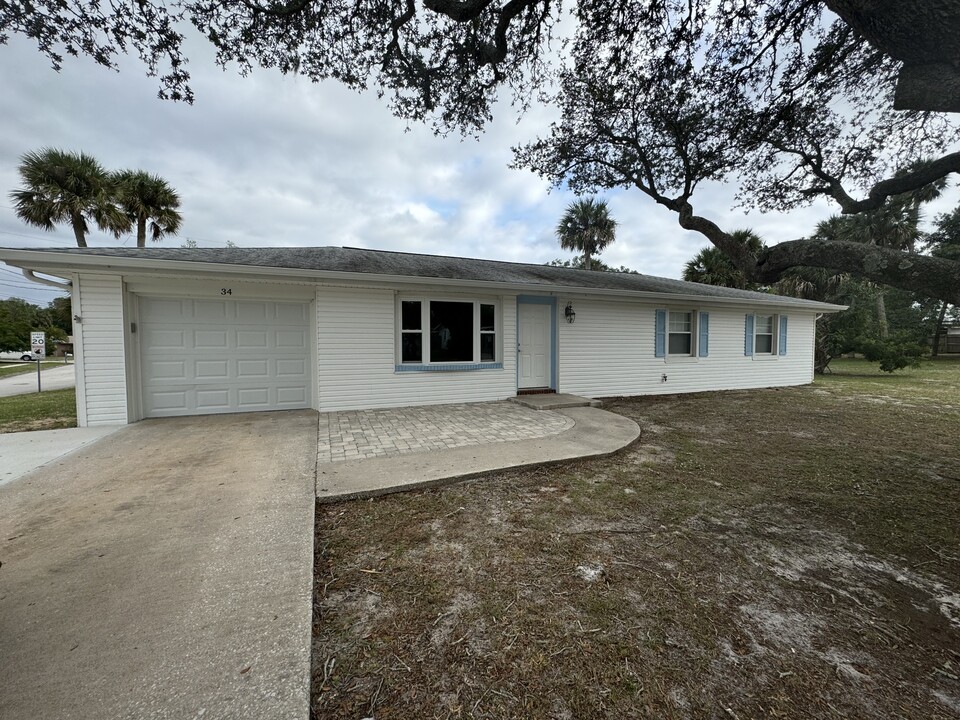 34 E Azalea Cir in Rockledge, FL - Building Photo