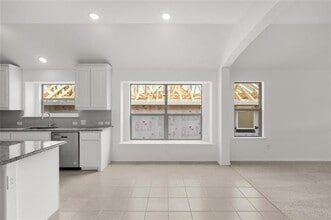 904 Versailles Ct in Cleburne, TX - Building Photo - Building Photo