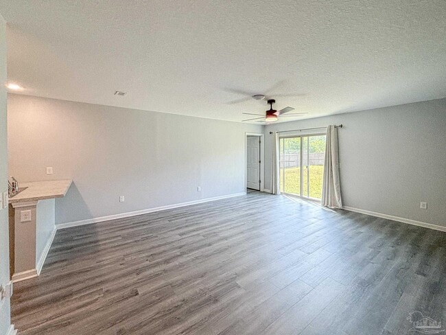 8771 Schooner Ln in Pensacola, FL - Building Photo - Building Photo
