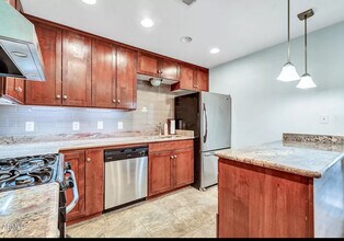 3919 N 15th St in Phoenix, AZ - Foto de edificio - Building Photo