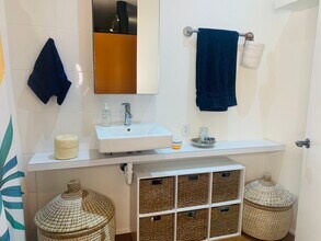 1111 E Pike St in Seattle, WA - Building Photo - Building Photo