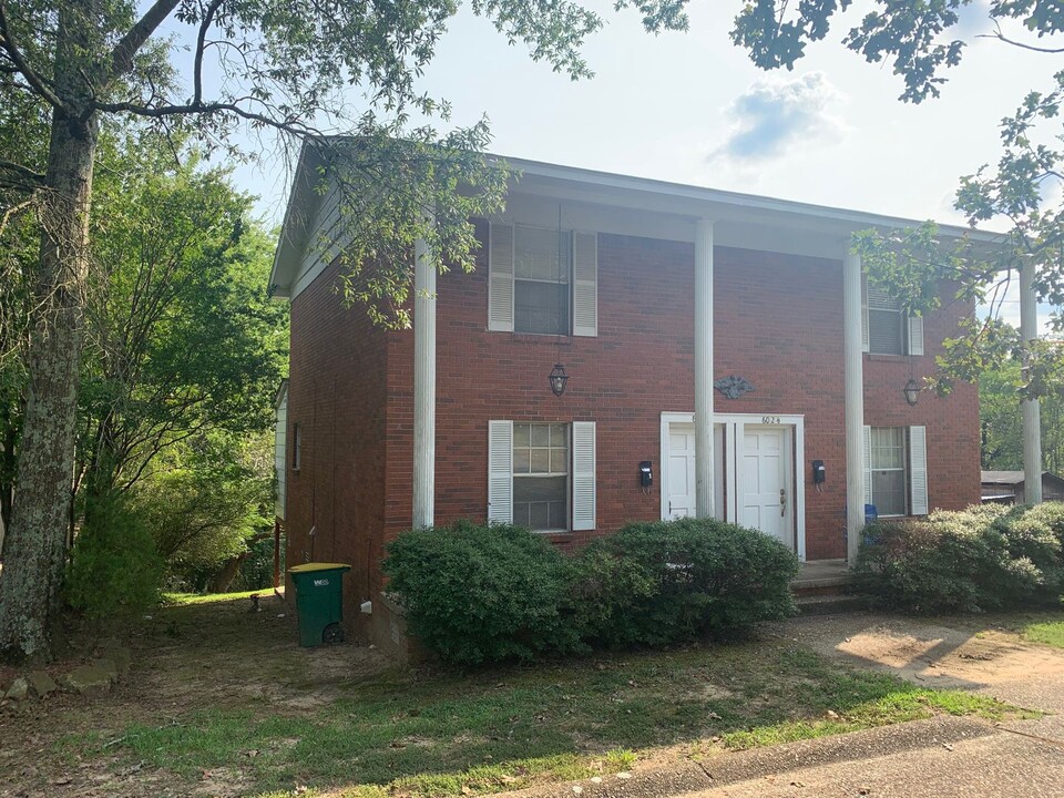 602 W Scenic Dr in North Little Rock, AR - Building Photo